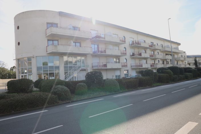 Image No.10-1 Bed Apartment for sale
