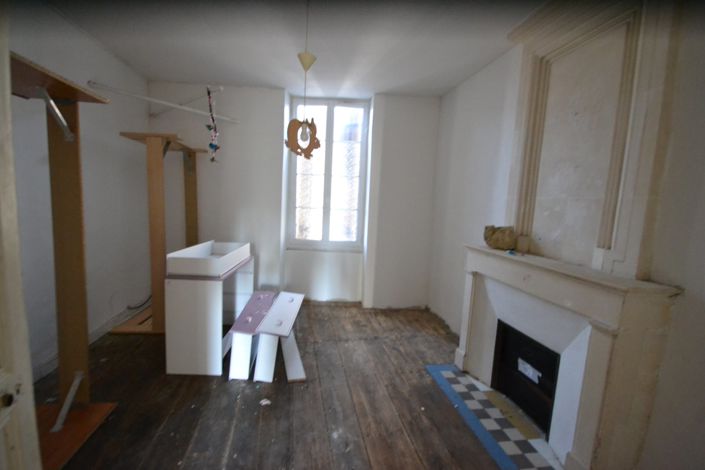 Image No.2-Maison de 4 chambres à vendre