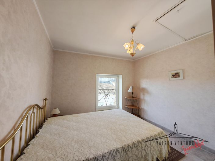 Image No.9-2 Bed House for sale