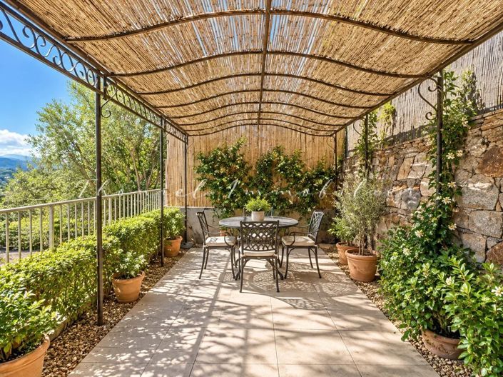 Image No.3-3 Bed House for sale