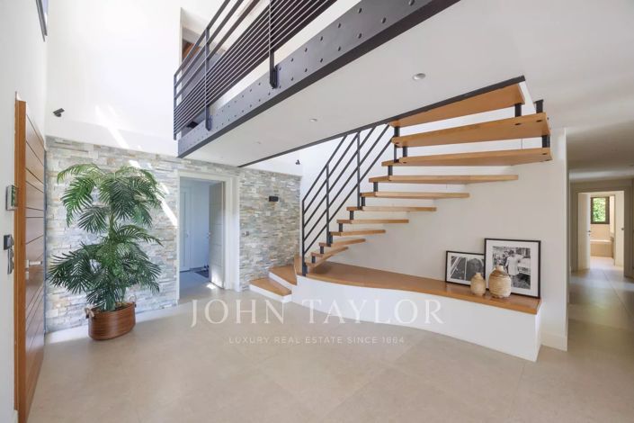 Image No.13-4 Bed House for sale