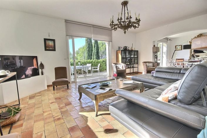 Image No.17-House for sale