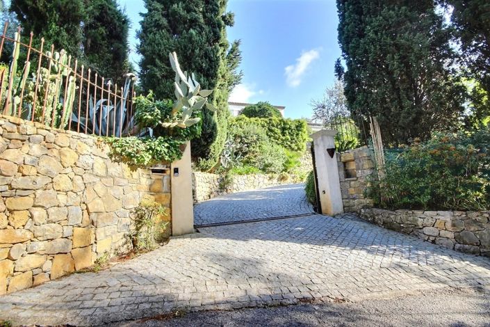 Image No.6-House for sale