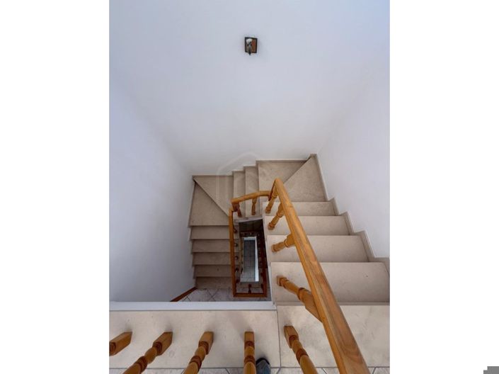 Image No.45-4 Bed House for sale