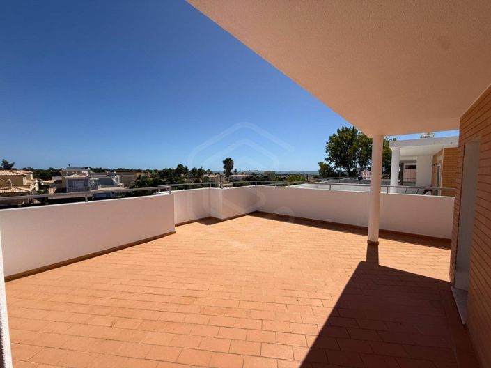 Image No.53-4 Bed House for sale