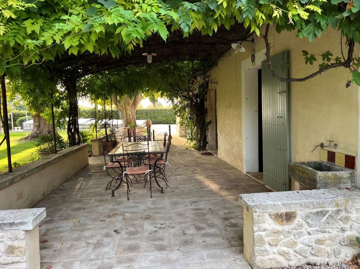 Image No.6-6 Bed Property for sale