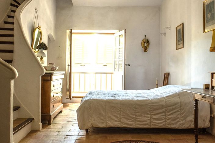 Image No.15-4 Bed House for sale