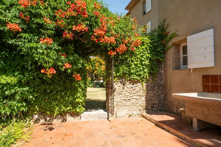Image No.4-4 Bed House for sale