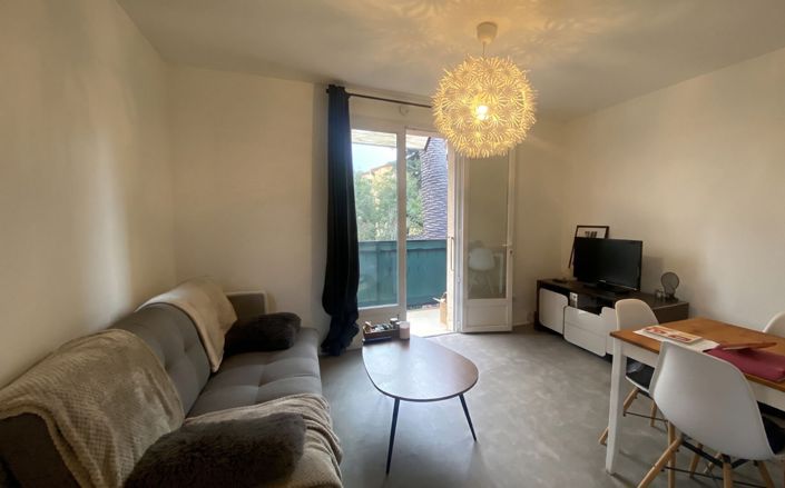 Image No.12-5 Bed House for sale