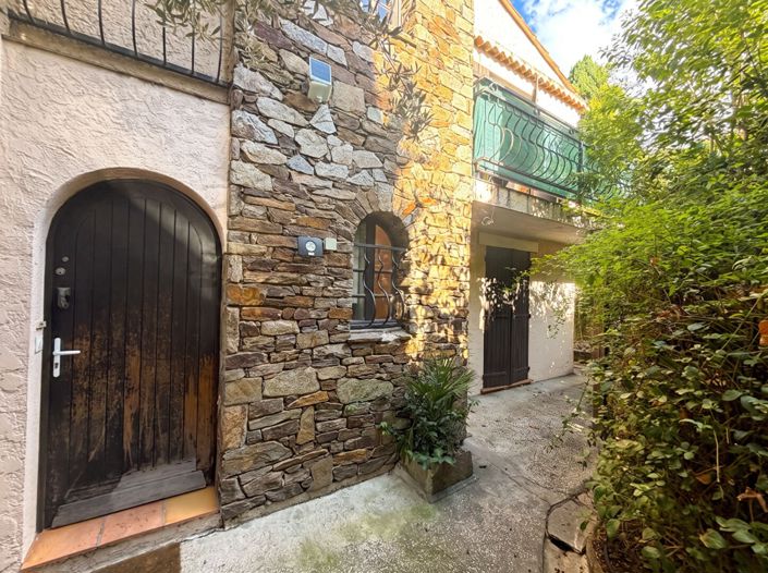Image No.2-5 Bed House for sale