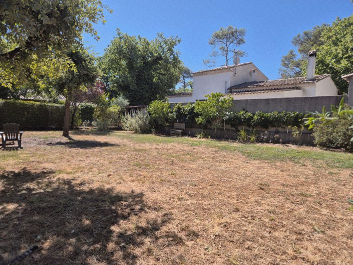 Image No.13-4 Bed House for sale