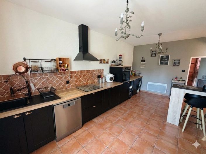 Image No.2-3 Bed Apartment for sale
