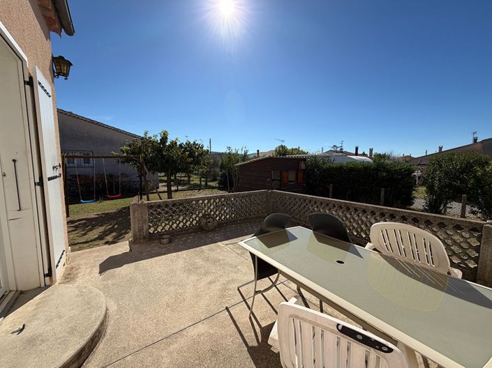 Image No.2-3 Bed House for sale