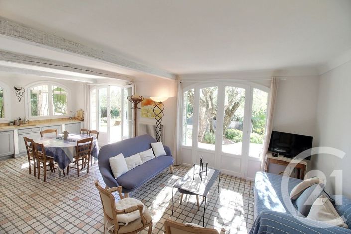 Image No.4-5 Bed House for sale