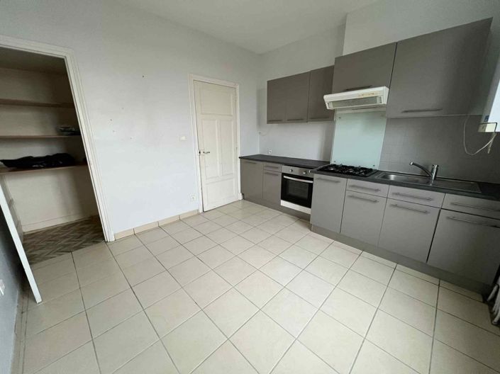 Image No.23-House for sale