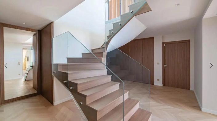 Image No.8-4 Bed House for sale