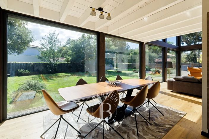 Image No.18-Maison de 8 chambres à vendre