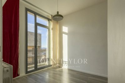 adjyhl9rb5io908j11