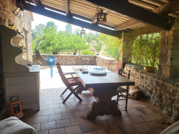 Image No.11-3 Bed House for sale