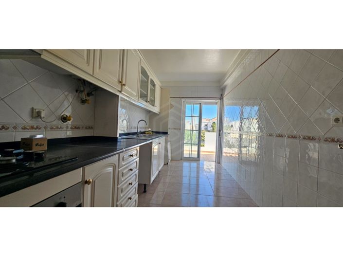Image No.18-2 Bed Apartment for sale