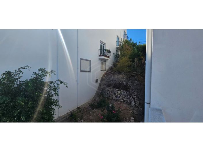 Image No.23-2 Bed Apartment for sale
