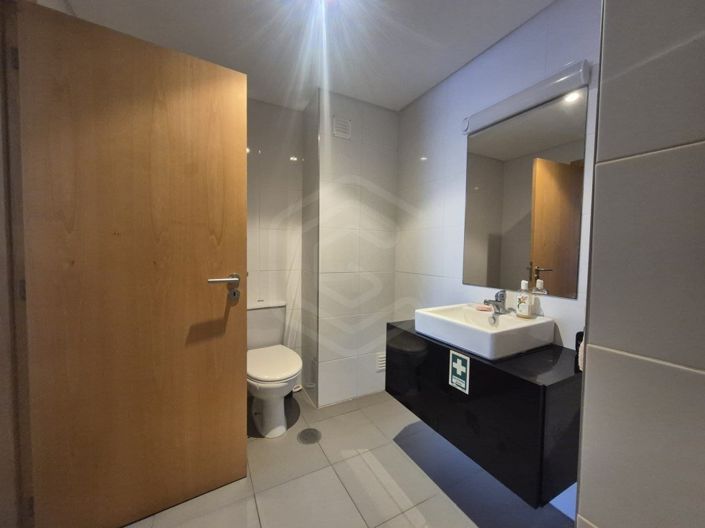 Image No.32-2 Bed Apartment for sale