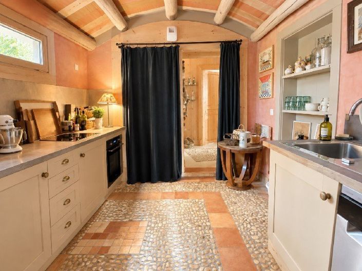 Image No.7-2 Bed House for sale
