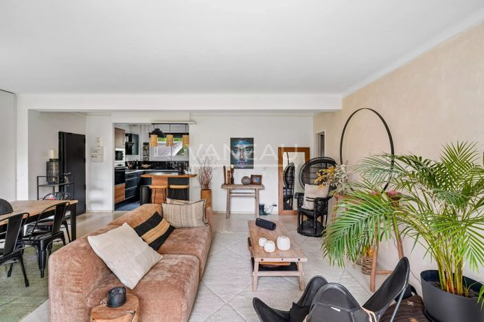 Image No.4-3 Bed Apartment for sale