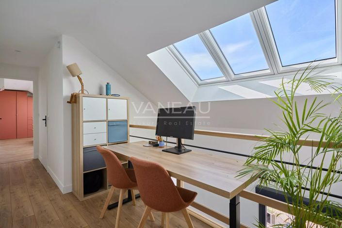 Image No.12-2 Bed Apartment for sale