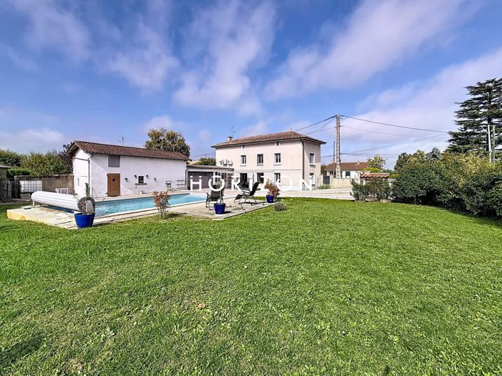 Image No.2-5 Bed House for sale