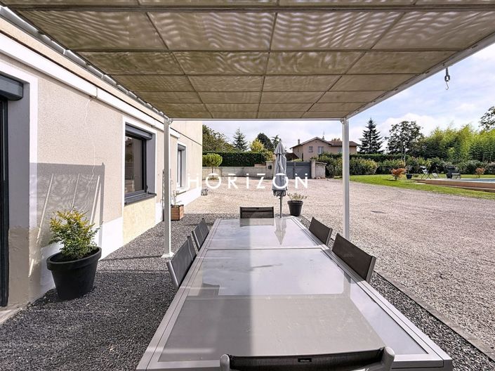 Image No.27-5 Bed House for sale