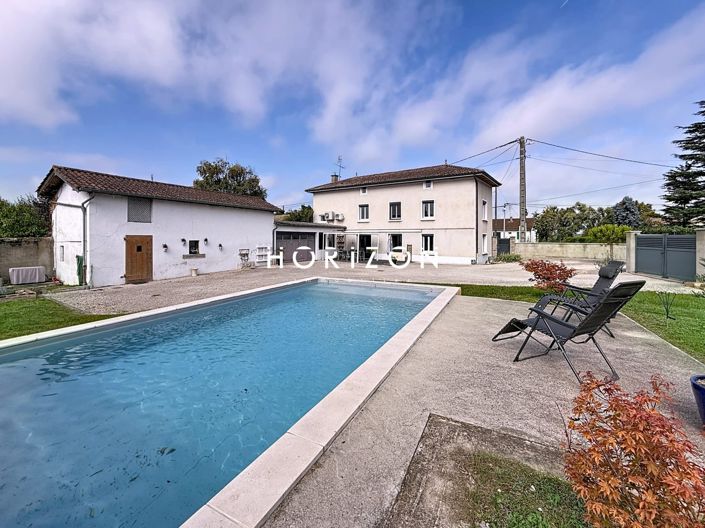 Image No.3-5 Bed House for sale