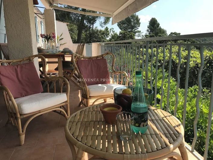 Image No.24-5 Bed House for sale