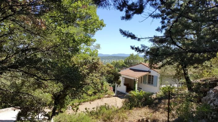 Image No.8-5 Bed House for sale
