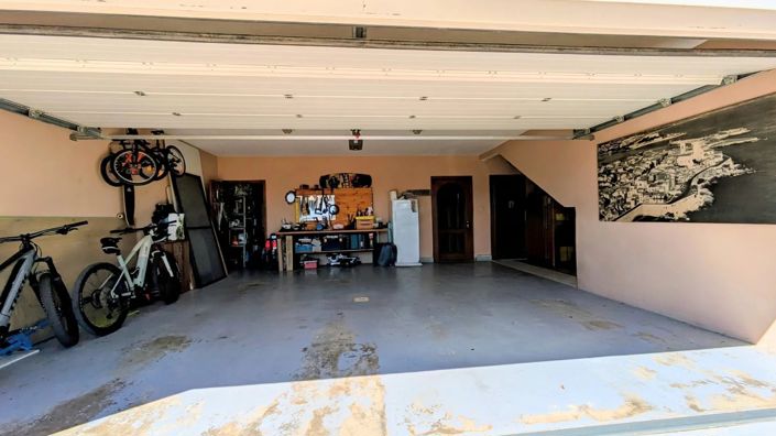 Image No.16-5 Bed House for sale