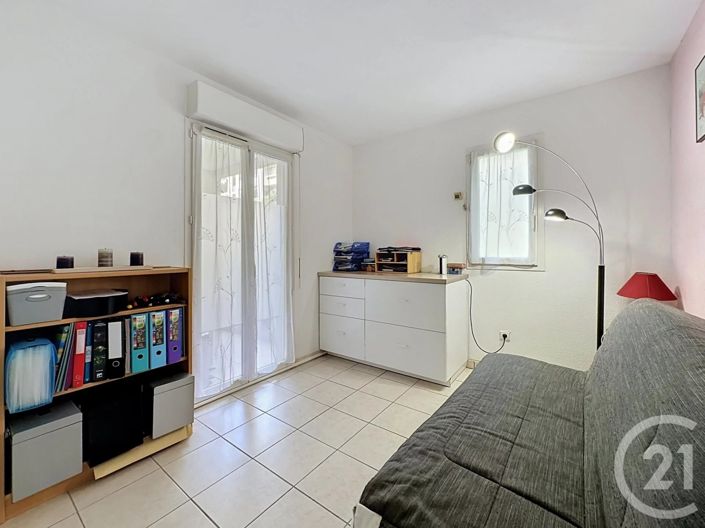 Image No.6-Appartement de 2 chambres à vendre