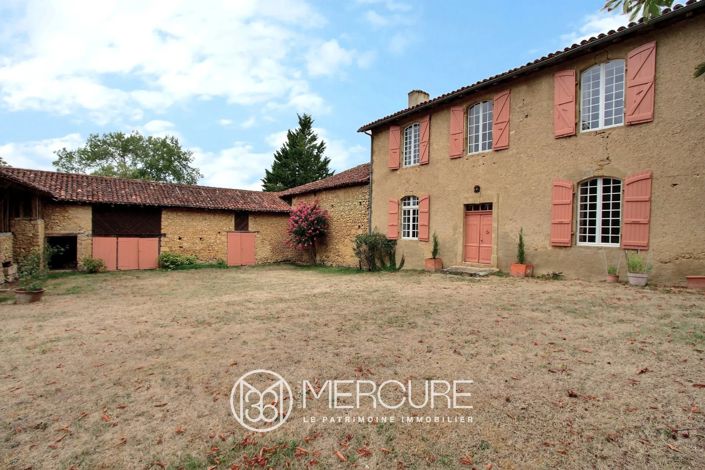 Image No.2-5 Bed House for sale