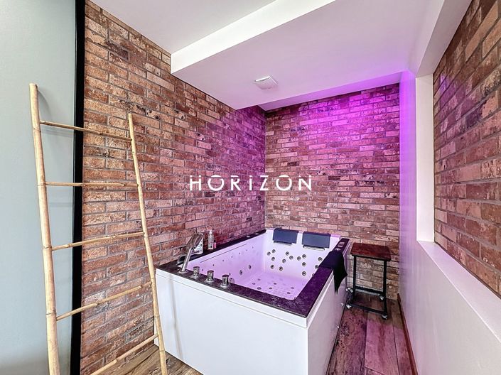 Image No.13-6 Bed House for sale