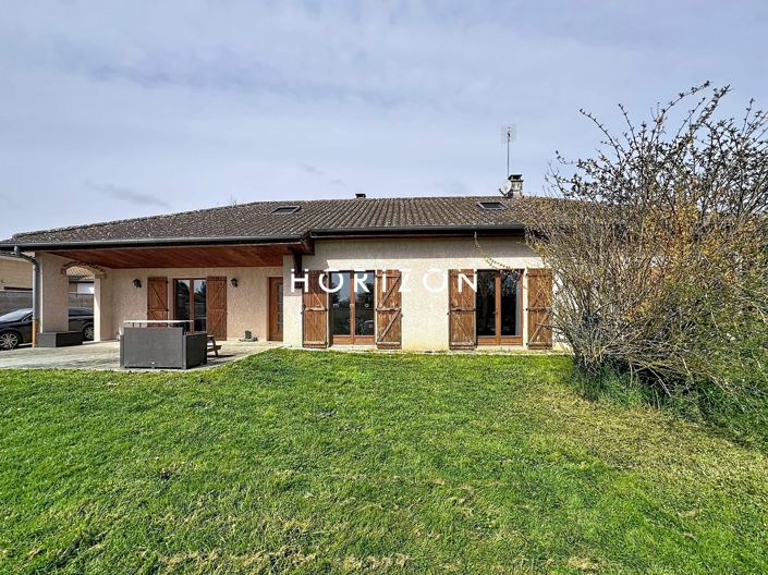 Image No.2-6 Bed House for sale