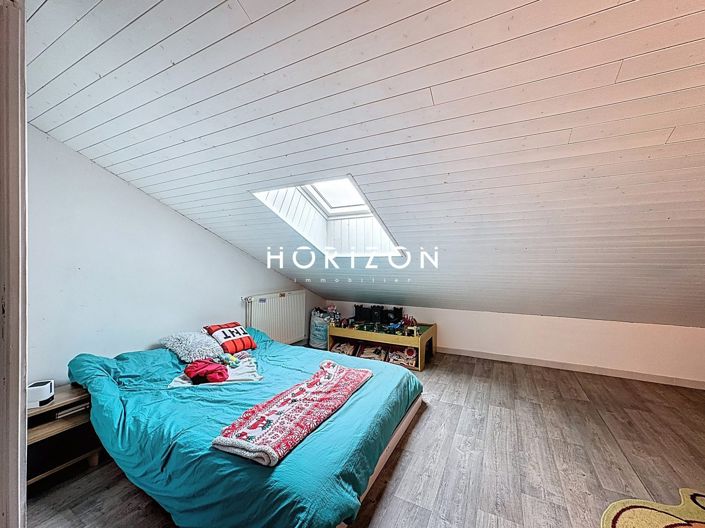 Image No.23-6 Bed House for sale