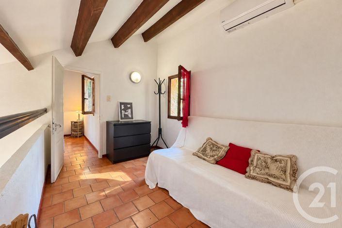Image No.20-Casa con 8 dormitorios en venta