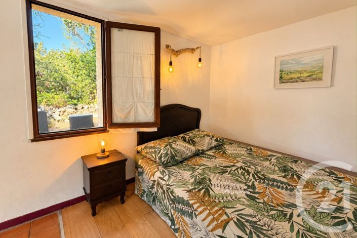 Image No.5-Casa con 8 dormitorios en venta