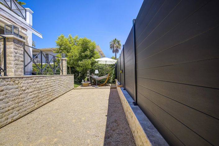 Image No.30-5 Bed House for sale