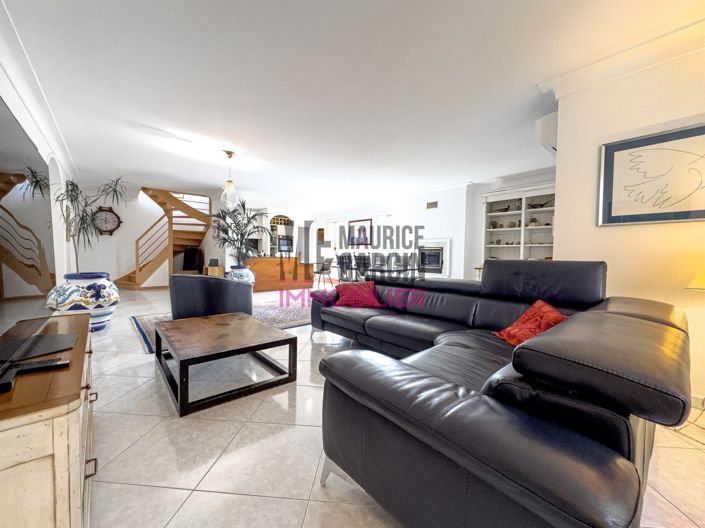 Image No.3-3 Bed Apartment for sale