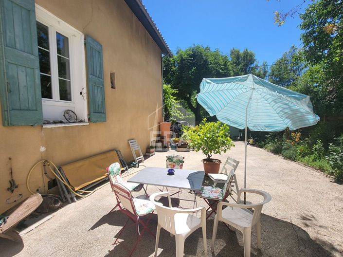 Image No.4-6 Bed House for sale