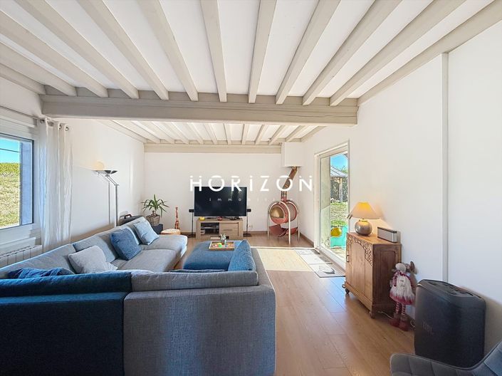 Image No.22-4 Bed House for sale