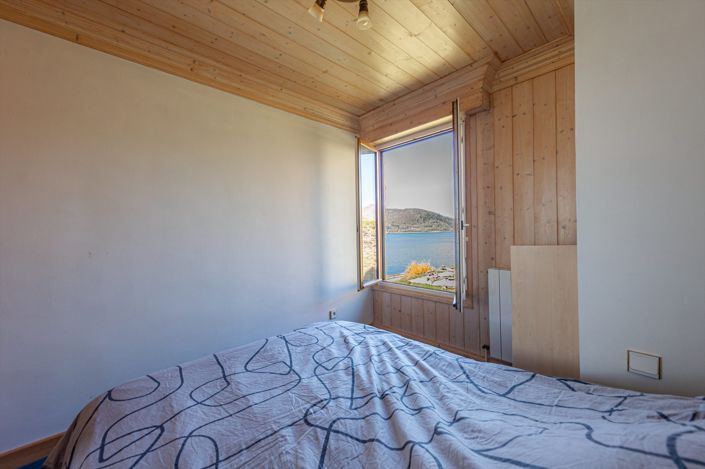Image No.16-4 Bed House for sale