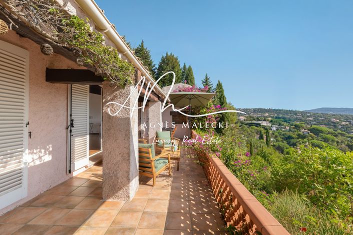 Image No.6-2 Bed House for sale