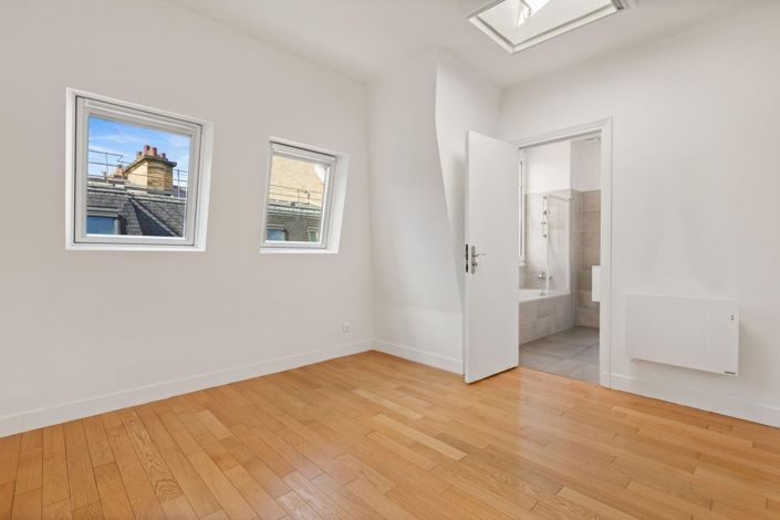 Image No.14-4 Bed Apartment for sale