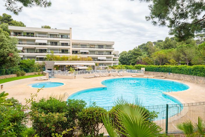 Image No.4-3 Bed Apartment for sale